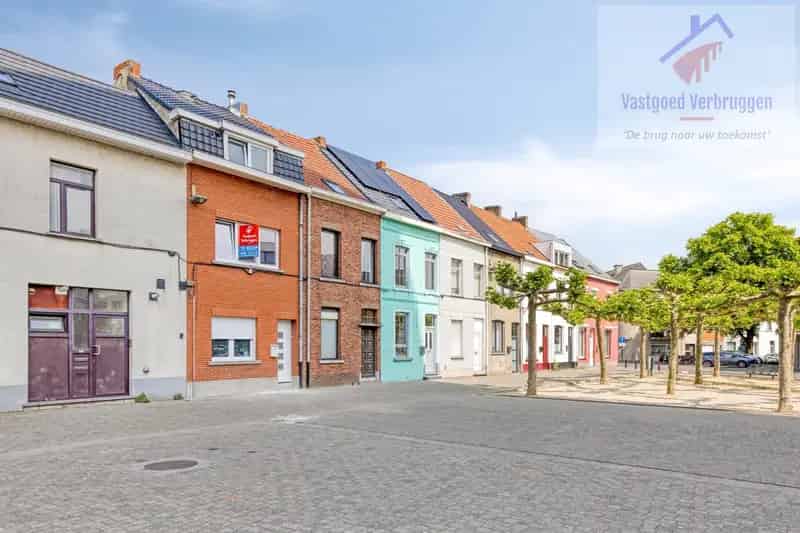 Te Koop: Gerenoveerde woning 4 slaapkamers Aalst