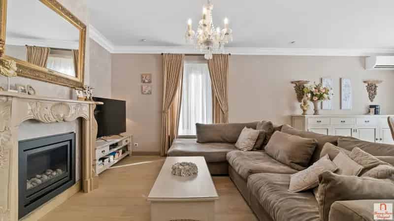 Stijlvolle Villa met Aparte Loft Co-housing