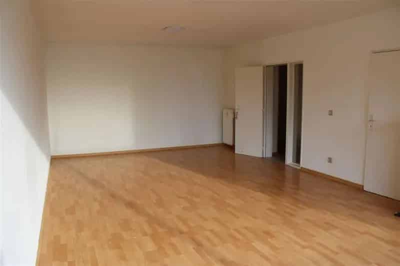 Ruim Appartement 3 Slaapkamers Groene Stadsrand