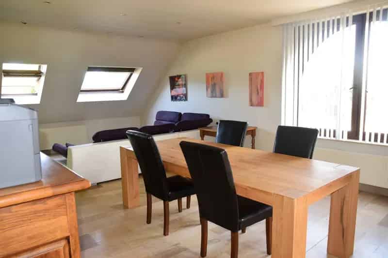 Ruim Appartement 2 slaapkamers te koop