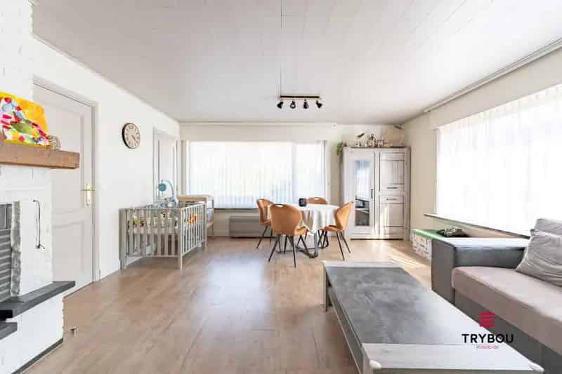 Huis te huur: Instapklare gezinswoning met garage en tuin