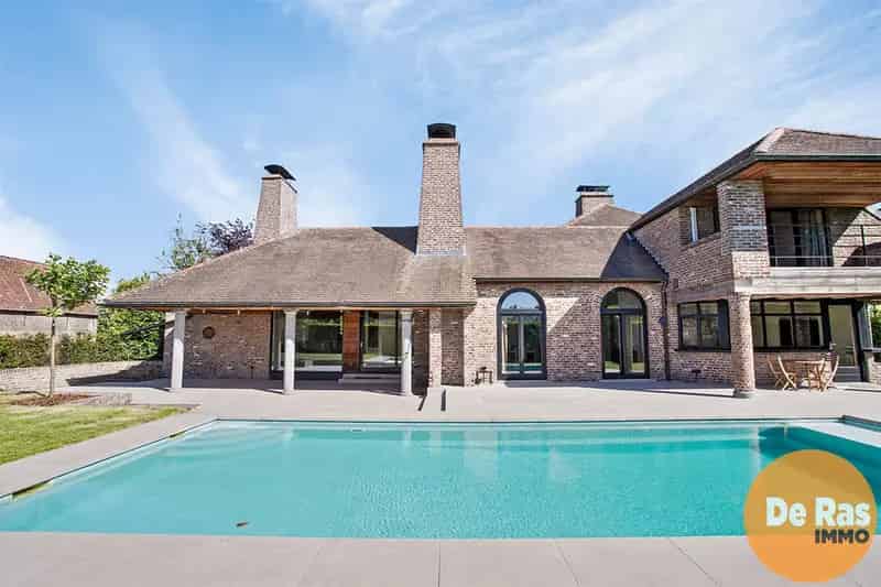 Luxe Villa te Wetteren met Zwembad - 555m²