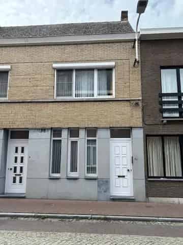 Gelijkvloers Appartement te Huur Zele Centrum