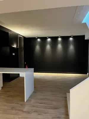 Kantoor te huur Eilandje 203m² gerenoveerd