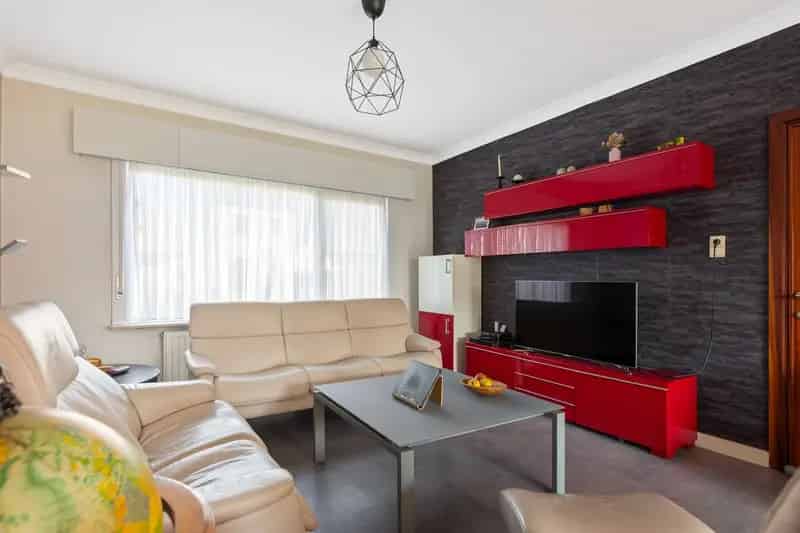 Ruime Gezinswoning met Tuin in Buggenhout