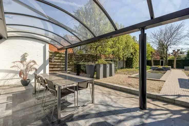 Huis Te Koop Zwijndrecht: Gezinswoning 4 slaapkamers Praktijkruimte Tuin