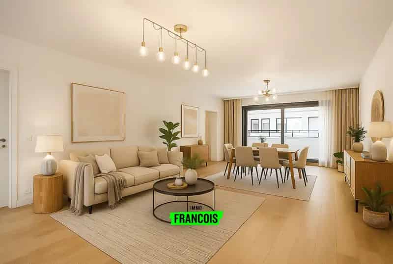 Ruim appartement met garage te Tielt