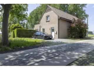 Huis te koop Wachtebeke 3 slaapkamers grote tuin paardenstal