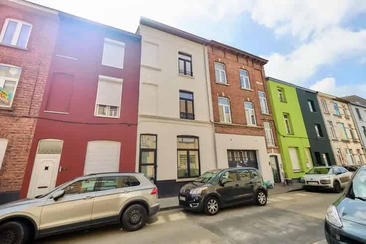 Huis Te Koop Vernieuwbouw 3 slaapkamers Stadstuin