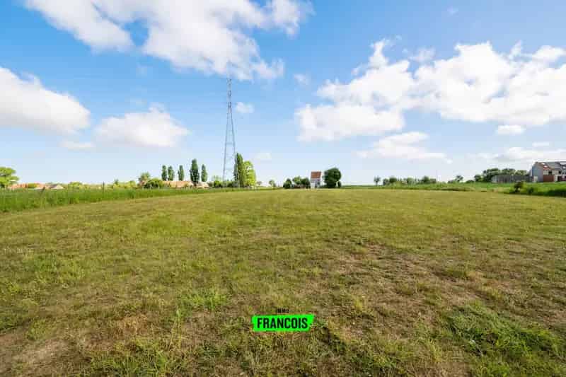 Huis te Koop Bredene: Renovatieproject 3700m²