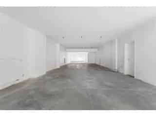 Kantoor te koop Mol - 266m² commerciële ruimte