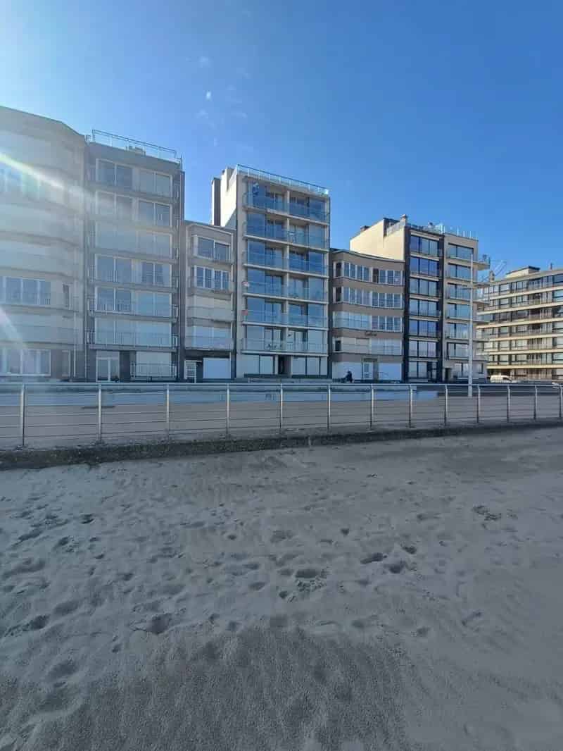 Appartement te huur Koksijde Zeedijk - 2 slaapkamers - Zeezicht