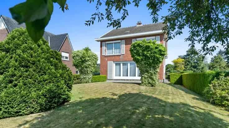 Huis Te Koop Linden 4 slaapkamers Grote Tuin Garage