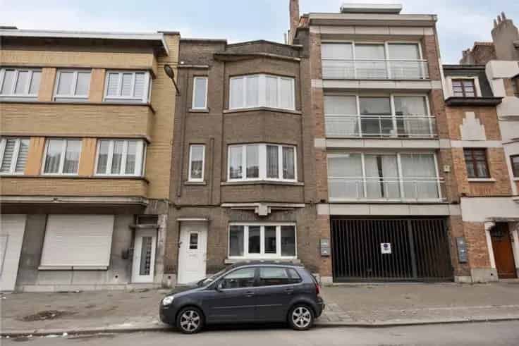 Appartementsgebouw Te Koop Jette Brussel 3 Appartementen