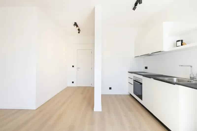 Gerenoveerd Appartement 64m² Ukkel - 1 Slaapkamer - Terras - EPC C+