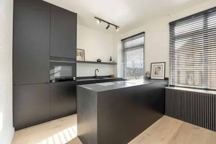 Appartement Te Koop Antwerpen 2 slaapkamers 72m² gerenoveerd