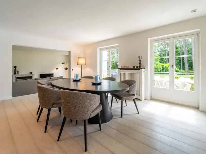 Luxe Villa te 7 Fontainen 422m² met Zwembad