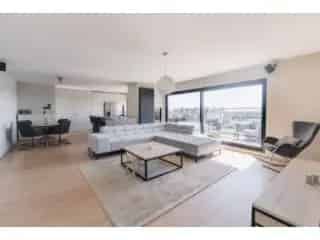 Penthouse Berchem 110m² Terras Uitzicht Domotica