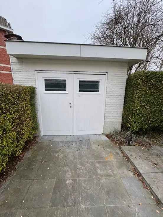 Huis te Huur Sint-Pieters-Woluwe 3 4 slaapkamers