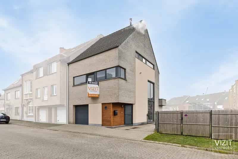 Huis te huur Ninove centrum: Instapklare woning met 5 slaapkamers en garage