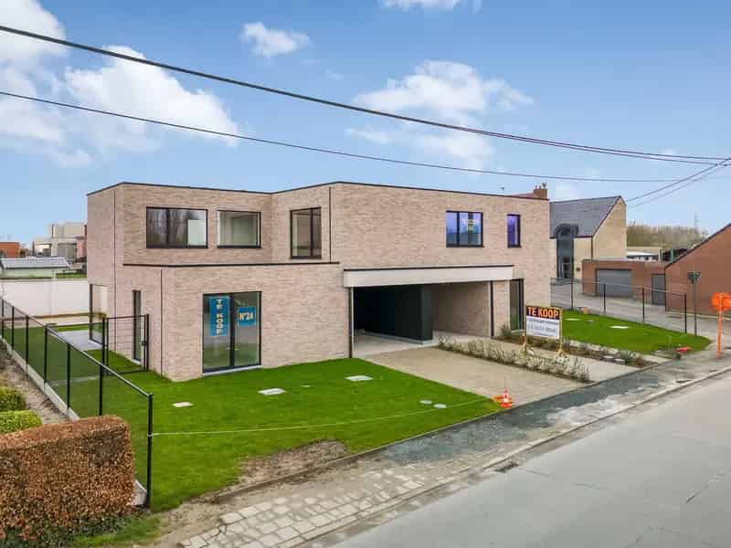 Nieuwbouw Huis te Huur: Instapklaar, Energiezuinig en Ruim
