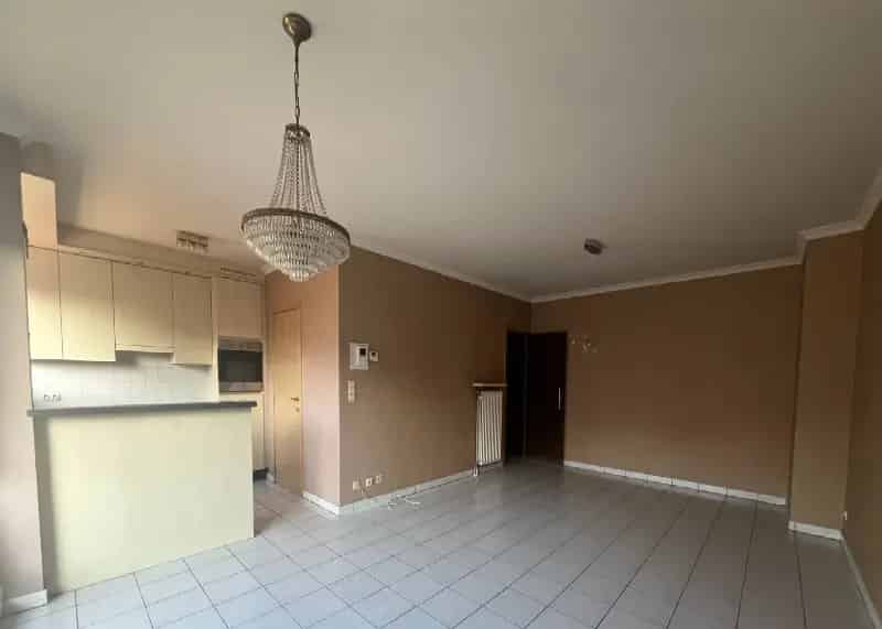 Lichtrijk Appartement te Huur Roeselare Centrum 2 Slaapkamers