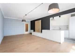 Appartement te Koop Halle - Instapklaar gerenoveerd appartement