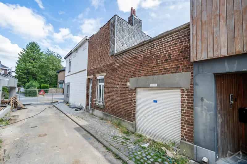 Huis te renoveren 5 slaapkamers Braine l Alleud