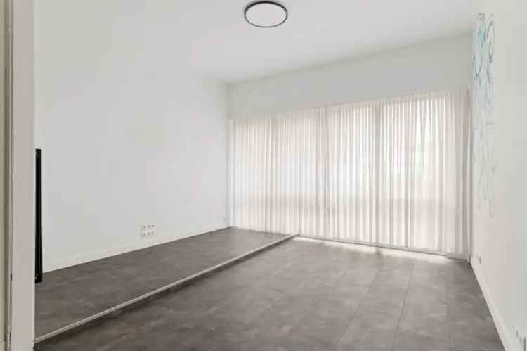 Karaktervolle woning te Deurne 300m² 5 slaapkamers stadstuin