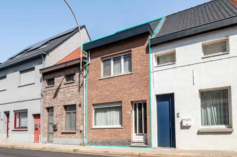 Gezinswoning 2 slaapkamers tuin nabij scholen en openbaar vervoer