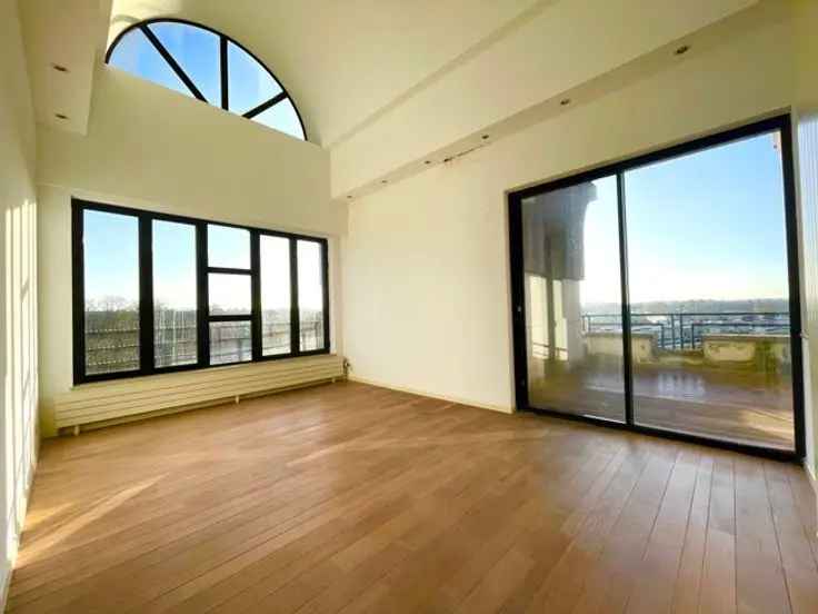 Penthouse Te Koop