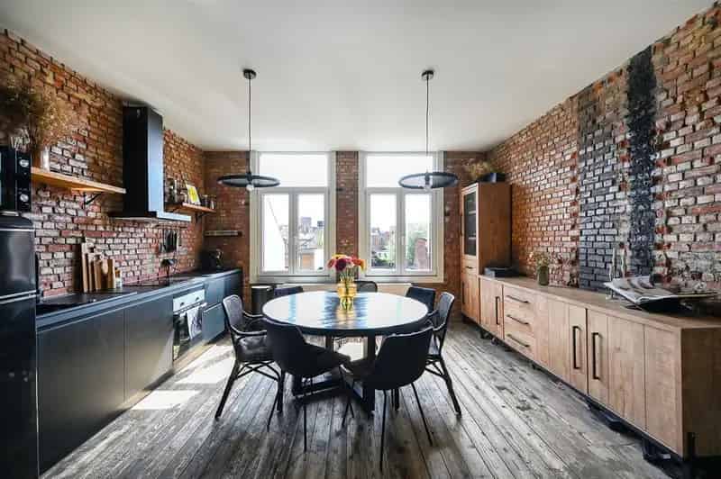 Appartement te huur met grote slaapkamer en berging