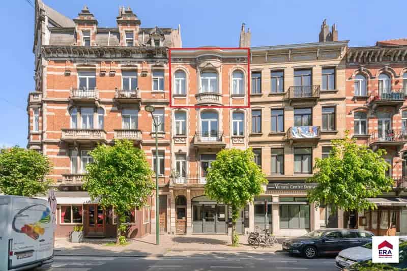 Appartement te koop Laken 3 slaapkamers gerenoveerd