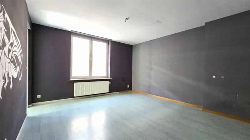 Ruime 4 Slaapkamer Huis te Huur Centrum