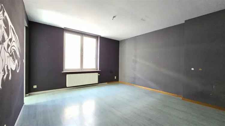 Ruime 4 Slaapkamer Huis te Huur Centrum