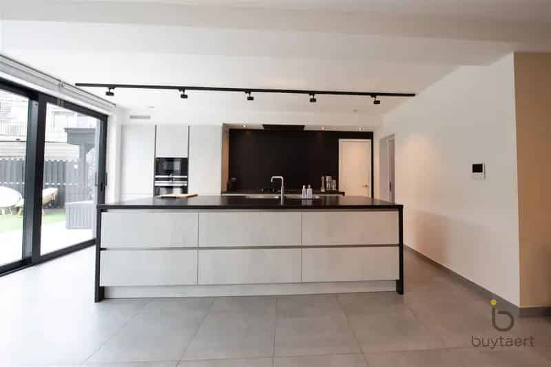 Moderne Gezinswoning 4 slaapkamers Wijnegem