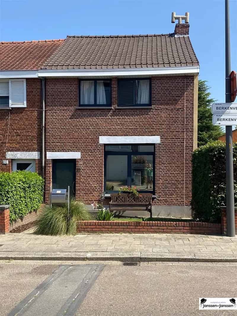 Gerenoveerde gezinswoning 4 slaapkamers Wilrijk