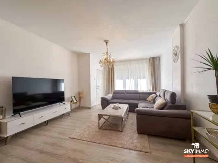 Huis Te Koop 4 slaapkamers Garage Terras Mont Légia