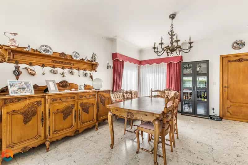 Op te frissen woning 3 slaapkamers Putte