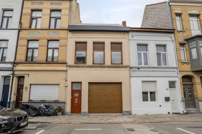 Huis te koop Deurne 3 slaapkamers grote garage tuin