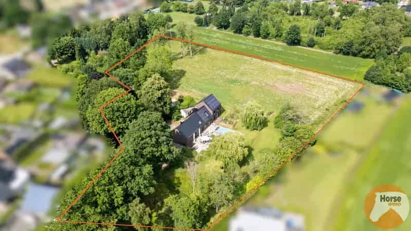 Beringen - Ruime woning 1ha45