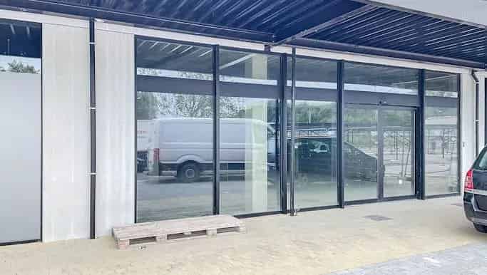 Handelspand te Huur 533m² Ieperse Steenweg Veurne
