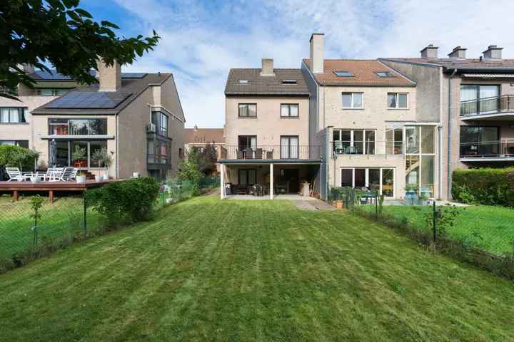 Huis Te Koop in Sint-Pieters-Woluwe, Vlaams-Brabant