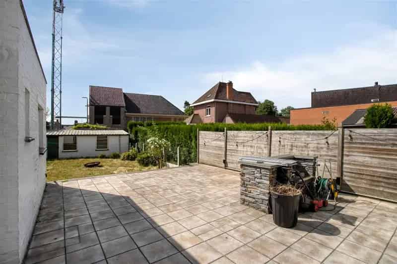 Te renoveren woning centrum Anzegem