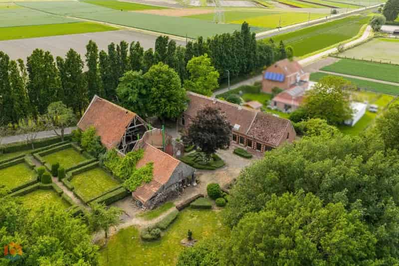Authentieke Hoeve te Leest 332m2 7264m2 Perceel