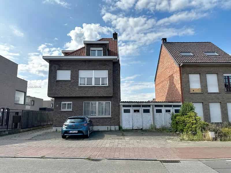 Renovatie woning met bouwgrond Schelle