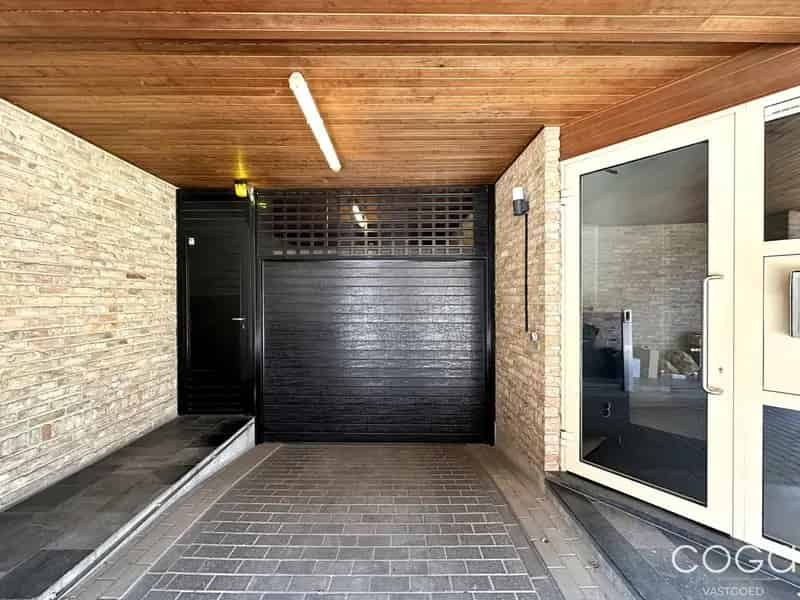 Garage te koop Sint Job Centrum Kelderparking