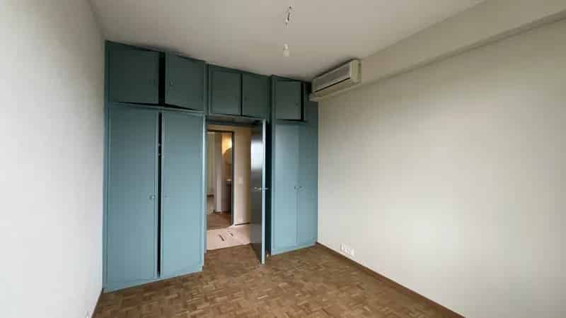 ANTWERPEN -  Royaal appartement met uitzicht over de Schelde