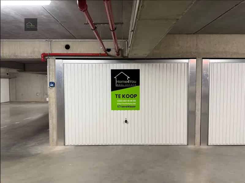 Ruime Garagebox te Koop Adinkerke Nabij E40