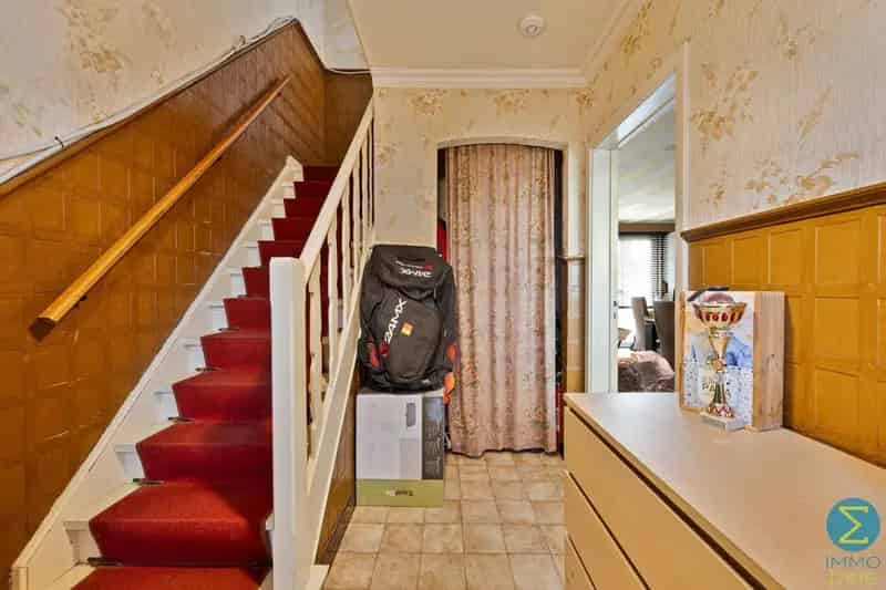 Centraal Gelegen Woning 4 Kamers 280m2